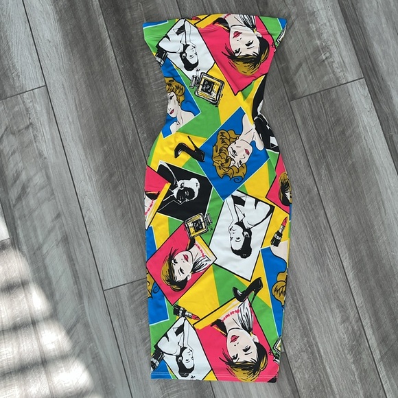 Magazine tube dress - Picture 4 of 12